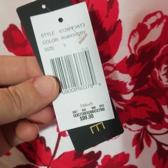 Homecoming/Prom Dress - Picture 4 of 4